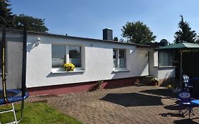 Beautiful Bungalow in Kropelin with Garden